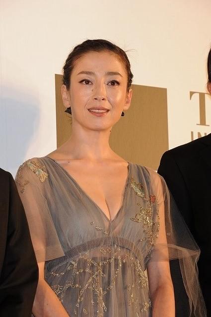 第27回東京国際映画祭 宮沢りえ、中谷美紀ら女優陣が美の競演！