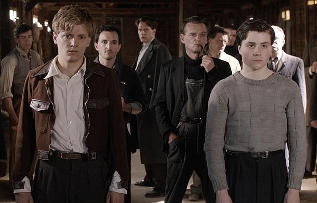 「シャトーブリアンからの手紙」の一場面