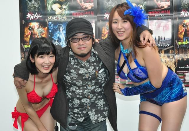 木嶋のりこ＆愛星ゆうなが水着姿で登壇 清水崇監督は妻の反応に戦々恐々