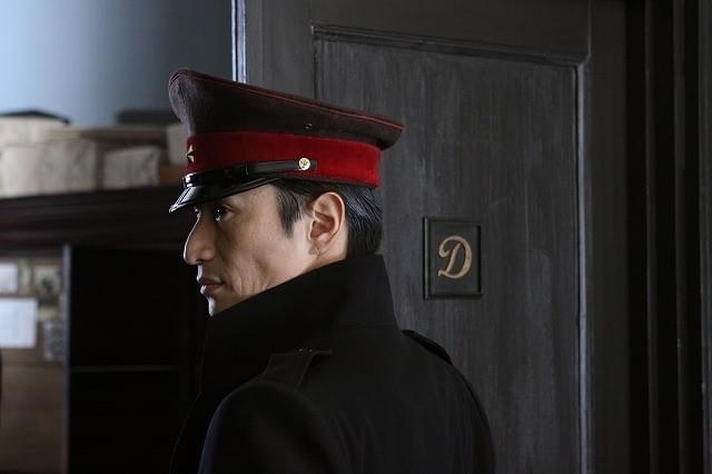 伊勢谷友介“結城中佐”新ビジュアル入手！入江悠監督は「ジョーカー・ゲーム」に込める思いを告白