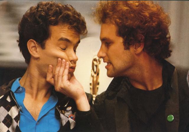 トム・ハンクス主演コメディ「バチェラー・パーティー」がテレビシリーズ化