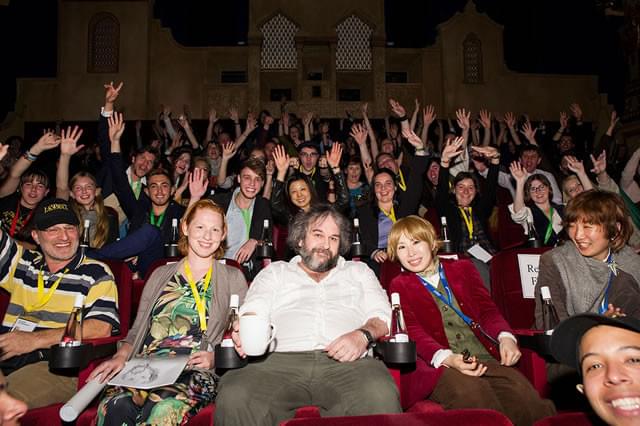 監督の登場にファン熱狂！「ホビット 決戦のゆくえ」最速試写会がニュージーランドで開催！