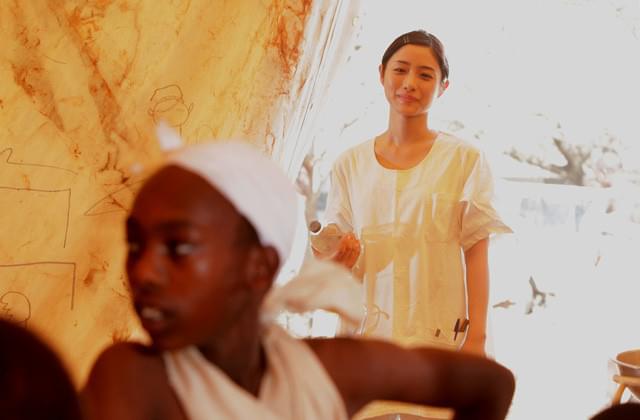 石原さとみ＆真木よう子、大沢たかお主演「風に立つライオン」に参戦！