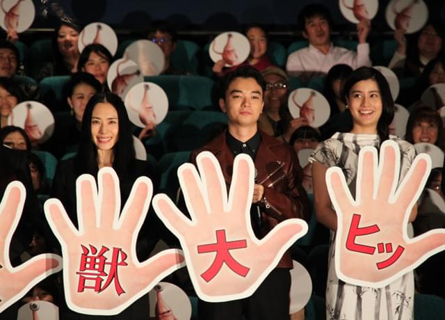 染谷が深津が…「寄生獣」初日に山崎貴監督へ完結編仕上げの催促