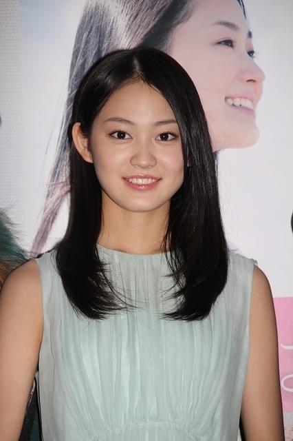 国民的美少女・吉本実憂、共演陣からのベタボメに「自信になりました」