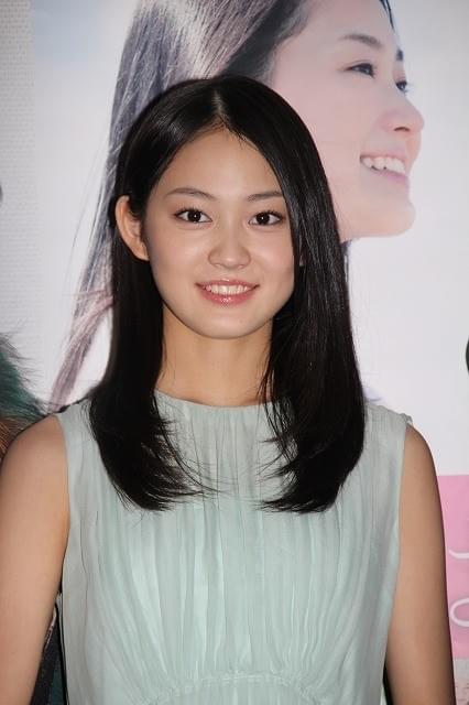 国民的美少女・吉本実憂、共演陣からのベタボメに「自信になりました」