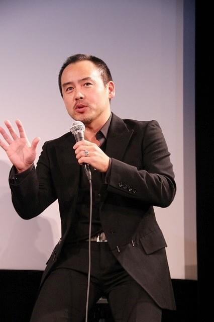 ハリウッド俳優・尾崎英二郎凱旋！活動の原点は「ブラック・レイン」