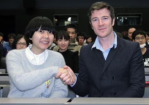 ケン・ローチ最新作の主演俳優バリー・ウォード、日本の学生映画祭に飛び入りしご機嫌