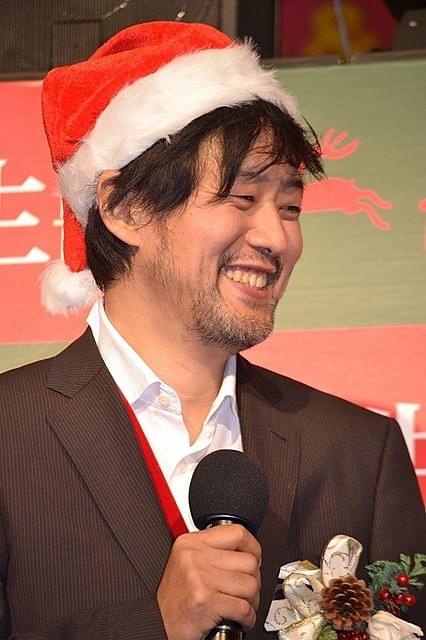 アントニオ猪木「寄生獣」に“闘魂”注入！染谷将太&橋本愛も気合で「ダー！」