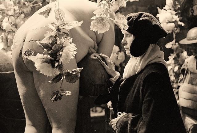 ウンベルト・エーコをうならせたアレクセイ・ゲルマン遺作「神々のたそがれ」予告編