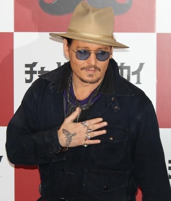 “会見ドタキャン”を謝罪したジョニー・デップ