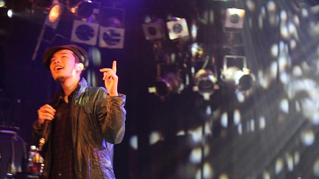 「Living Behavior 不可思議/wonderboy 人生の記録」の一場面