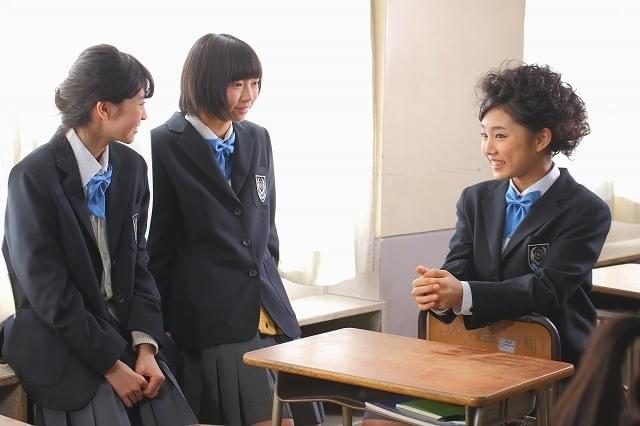 エビ中・廣田あいかがアフロヘア披露した「たまこちゃんとコックボー」予告編公開！