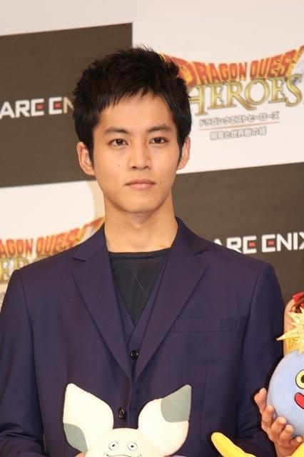 松坂桃李＆桐谷美玲「ドラクエ」と過ごした青春時代明かす