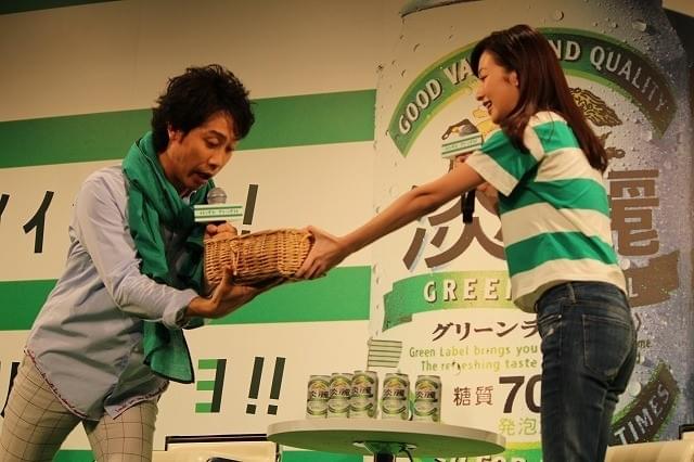 大泉洋、CM共演の森絵梨佳の魅力にメロメロ！