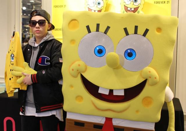 ミナ・クォン×スポンジ・ボブがコラボ！来日イベントはファン300人殺到