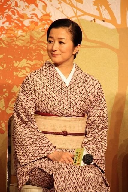 鈴木京香「おかあさんの木」撮了に感無量「子をもつ日本中のお母さんに見てもらいたい」
