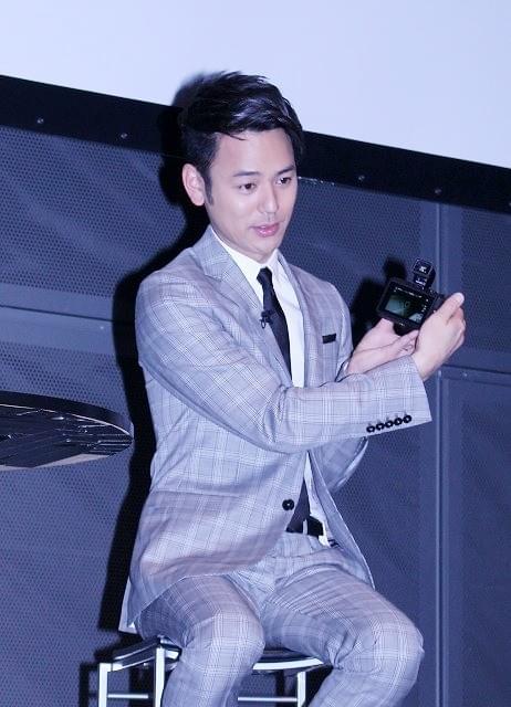 妻夫木聡、仏パリのオペラ座屋上で新CMを撮影！日本初の試みに「貴重な体験」