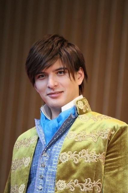 高畑充希＆城田優、ディズニー映画「シンデレラ」主題歌をデュエットで初披露！