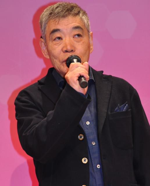 田辺誠一＆大塚寧々夫妻、舞台挨拶でも熱々！