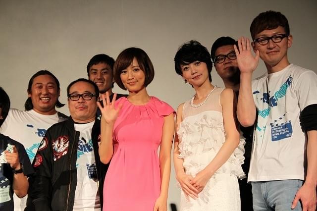 夏菜、ロバート秋山のアドリブに笑い止まらず撮影で悪戦苦闘