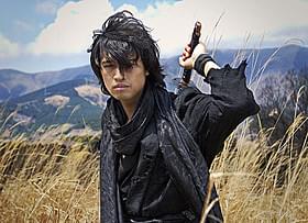 斎藤工が繰り出す壮絶なソードアクション満載 「虎影」予告編が完成