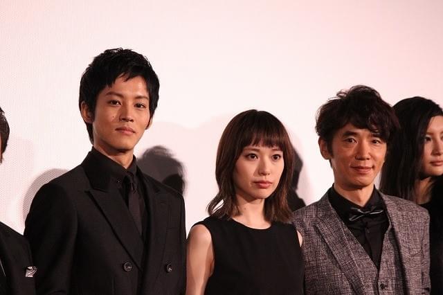 戸田恵梨香は三つ子？松坂桃李が歌手デビュー？「エイプリルフールズ」キャストが嘘つき合戦