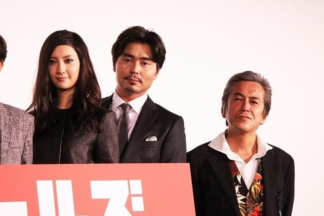 戸田恵梨香は三つ子？松坂桃李が歌手デビュー？「エイプリルフールズ」キャストが嘘つき合戦