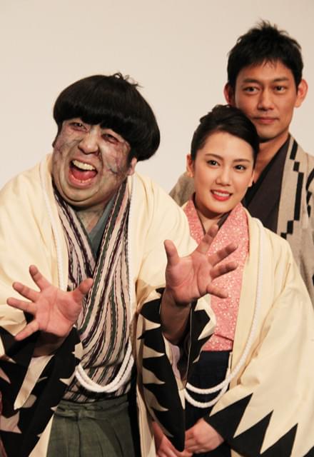 ゾンビ座長・日村勇紀、後輩の演技よりも睡眠補充優先