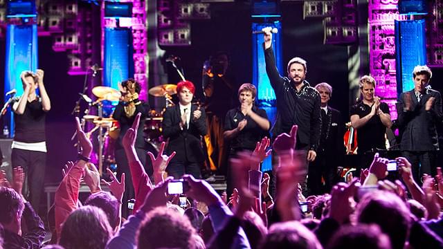 【佐々木俊尚コラム：ドキュメンタリーの時代】「デュラン・デュラン：アンステージド 」