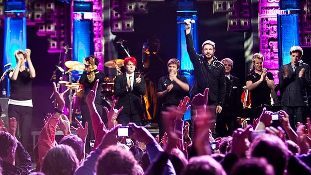 【佐々木俊尚コラム：ドキュメンタリーの時代】「デュラン・デュラン：アンステージド 」