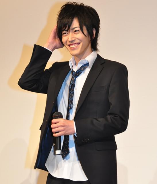 廣瀬智紀＆山田ジェームス武、中学生にラブラブシーンを「見せつけた！」