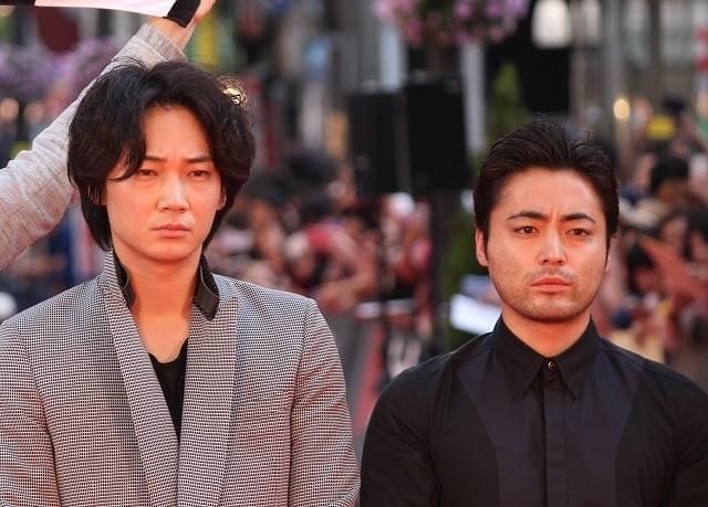 綾野剛、「新宿スワン」共演・山田孝之と入籍宣言!?「約2年後に」