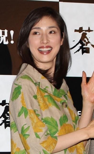 天海祐希、松山ケンイチの「天海さんは柱」発言に猛ツッコミ