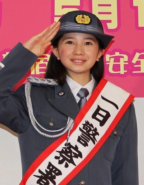 桜田ひより、中学1年生にして新宿署1日署長に就任!