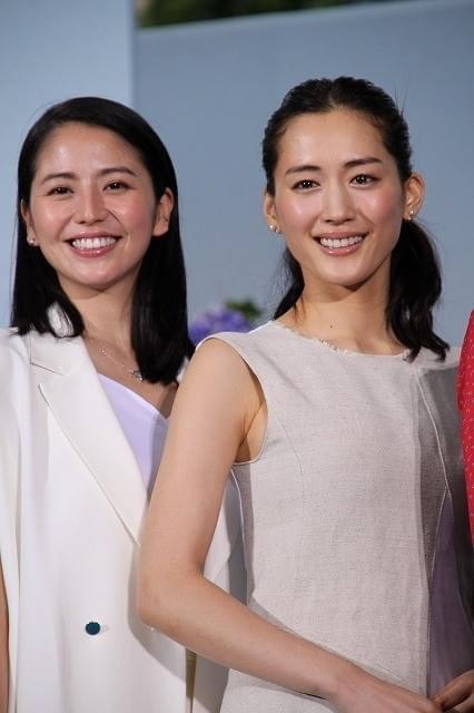 綾瀬×長澤×夏帆×すず「海街diary」4姉妹、カンヌ参加を笑顔で報告！