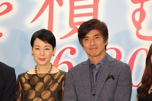 佐藤浩市＆樋口可南子、初の夫婦役で“あうん”の呼吸「この人の妻になれてよかった」