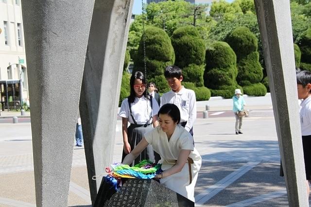 鈴木京香、慈愛に満ちた表情で「おかあさんの木」読み聞かせキャンペーン完遂！