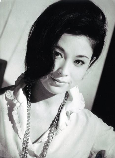 若尾文子出演作品、人気投票1位は「しとやかな獣」