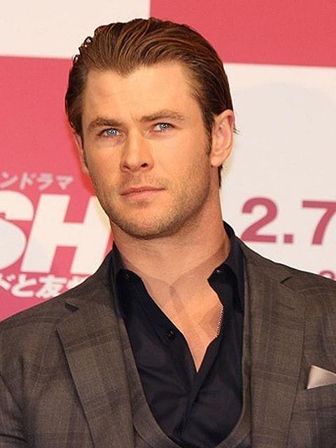 クリス・ヘムズワース、女性版「ゴーストバスターズ」の受付係に就任