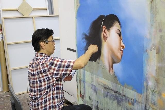 「若尾文子映画祭」躍動感あふれる手描き看板復活！熟練の技が光る職人芸