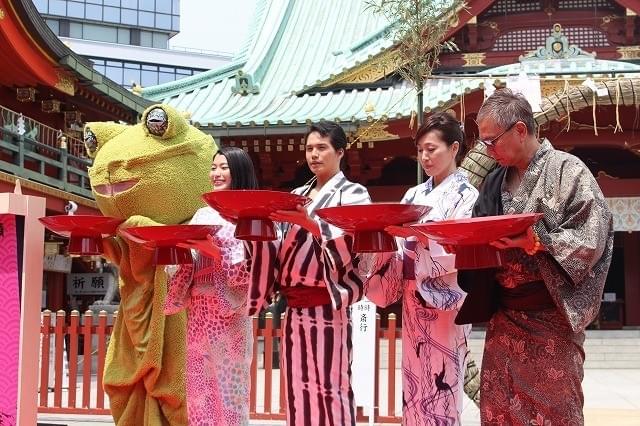 三池崇史監督、生まれ変わったら「市原隼人になりたい」