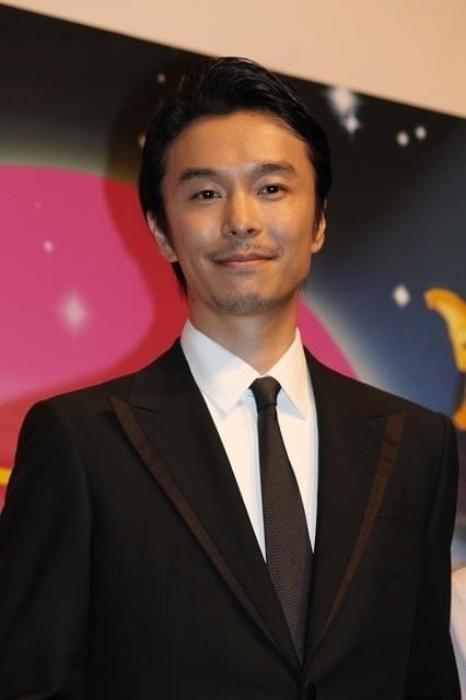 長谷川博己「ラブ＆ピース」での演技を「やりすぎた」と後悔？