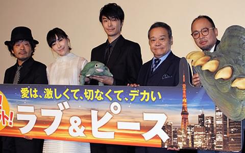 長谷川博己、待望の主演映画公開に感慨深げ「これからもラブ&ピースを持って」
