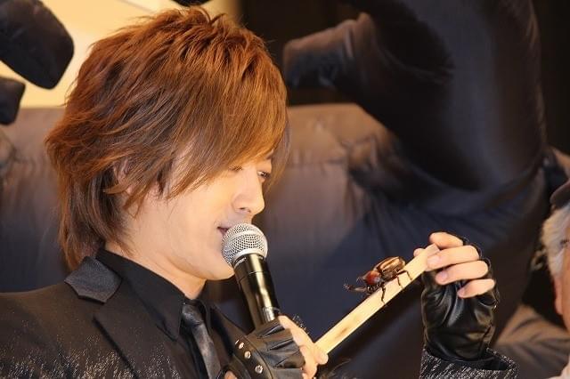 DAIGO＆吉田羊、哀川翔が育てたカブトムシに逃げられる！