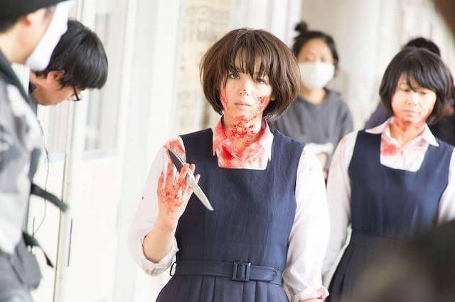 押井守監督「東京無国籍少女」 清野菜名の衝撃アクション映像＆血まみれ写真公開！