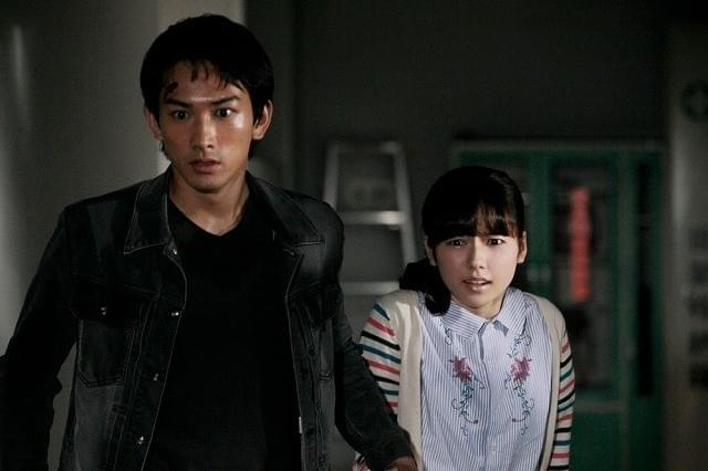 島崎遥香×中田秀夫監督作「劇場霊」恐怖の元凶が動き出す予告完成