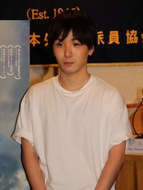 「野火」塚本晋也監督、日本への危機感明かす「戦争に傾斜し、突き進んでいる」