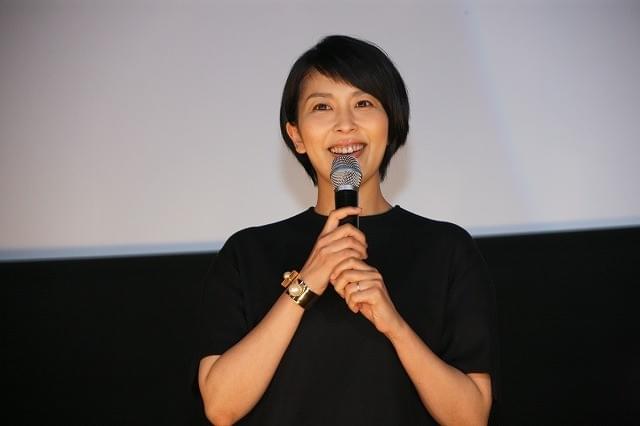 松たか子「HERO」舞台挨拶で出産後初イベント出席！木村拓哉との登壇は8年ぶり
