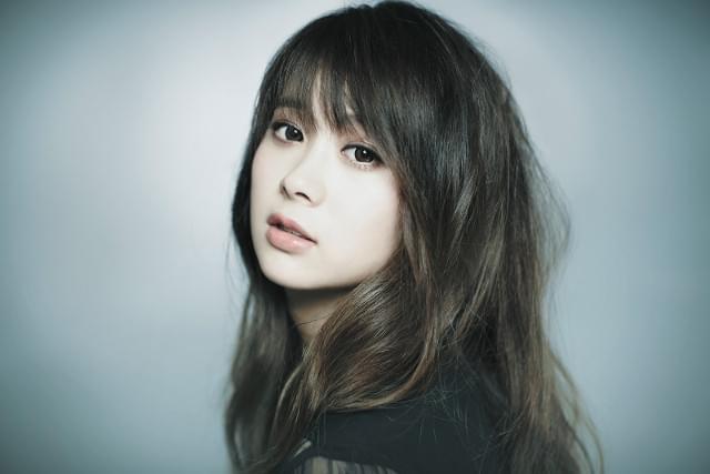 波瑠主演「流れ星が消えないうちに」の主題歌は塩ノ谷早耶香の新曲「流れ星」